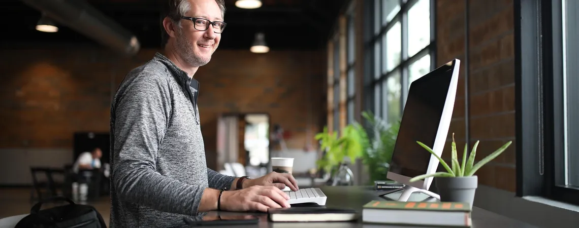 wild economy has little effect on buying or selling tradelines